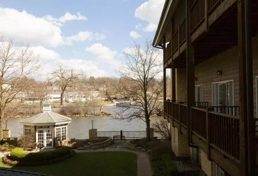 ホテル The Herrington Inn & Spa