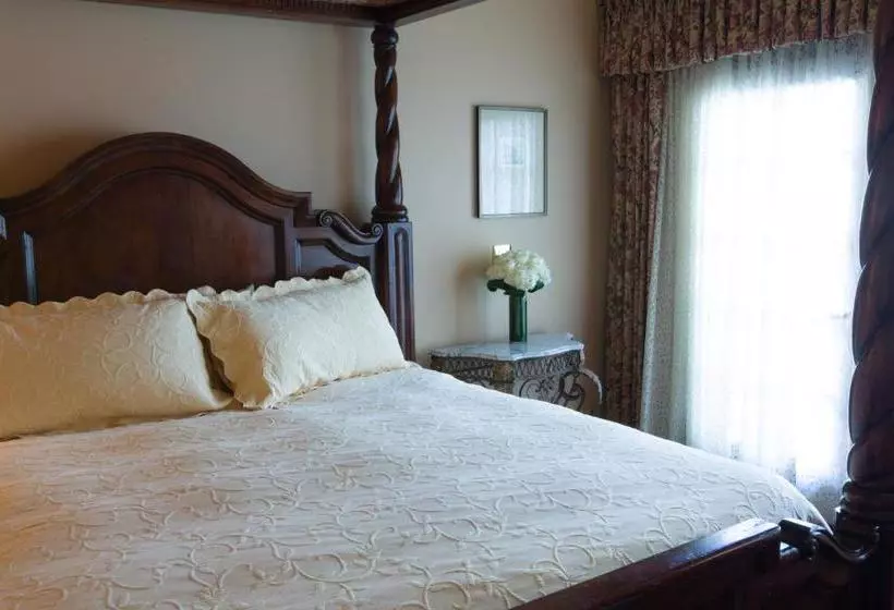 ホテル The Herrington Inn & Spa