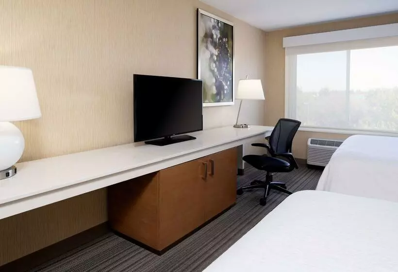 호텔 Hilton Garden Inn Roseville