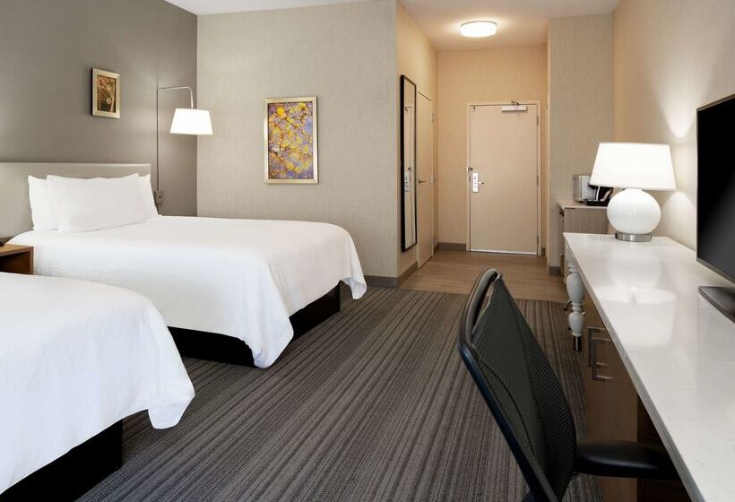 酒店 Hilton Garden Inn Roseville