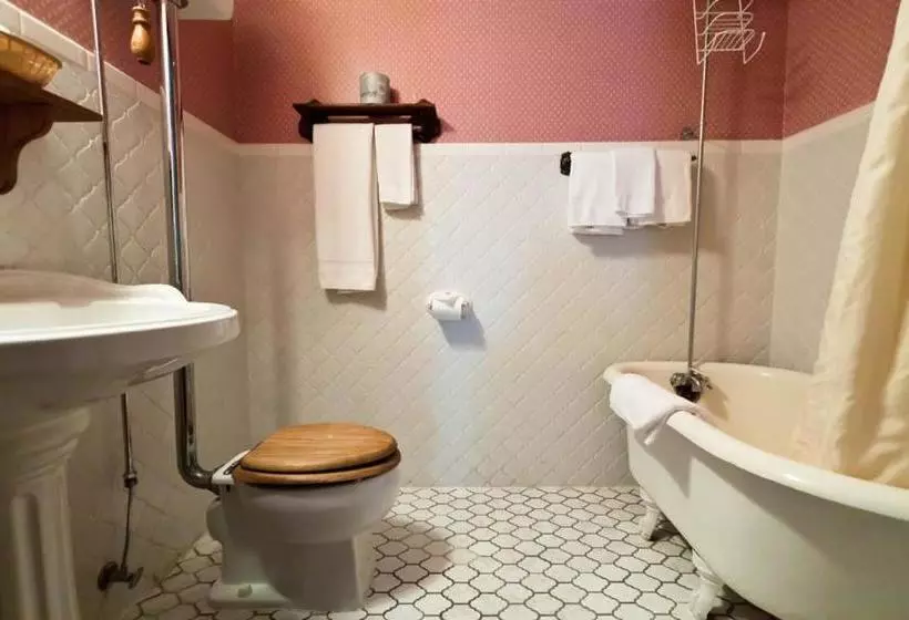 Hotel Historic Calumet Inn