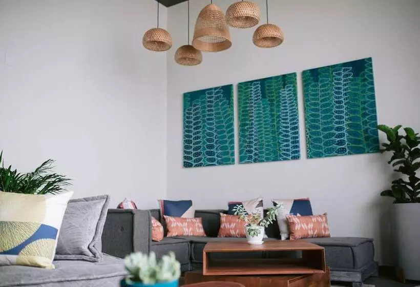 בית מלון כפרי Scp Hilo