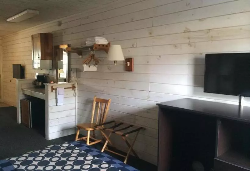 Отель Travelodge Inn & Suites By Wyndham San Antonio Airport