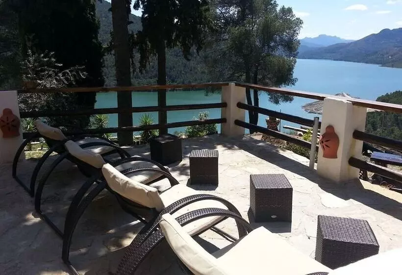 Casa Rural Los Parrales