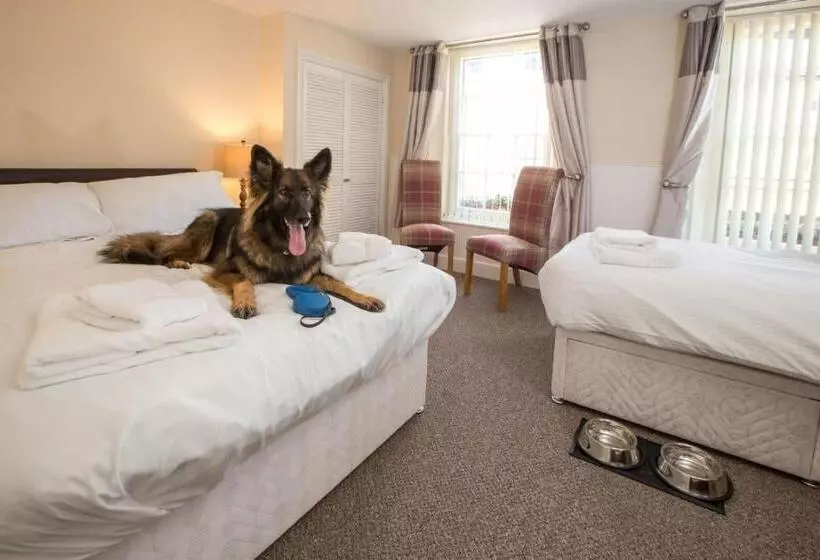 Hotelli The Royal Oak Pub