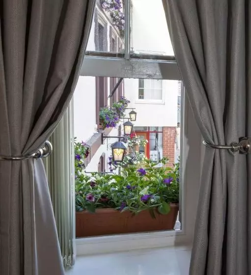 Hotelli The Royal Oak Pub