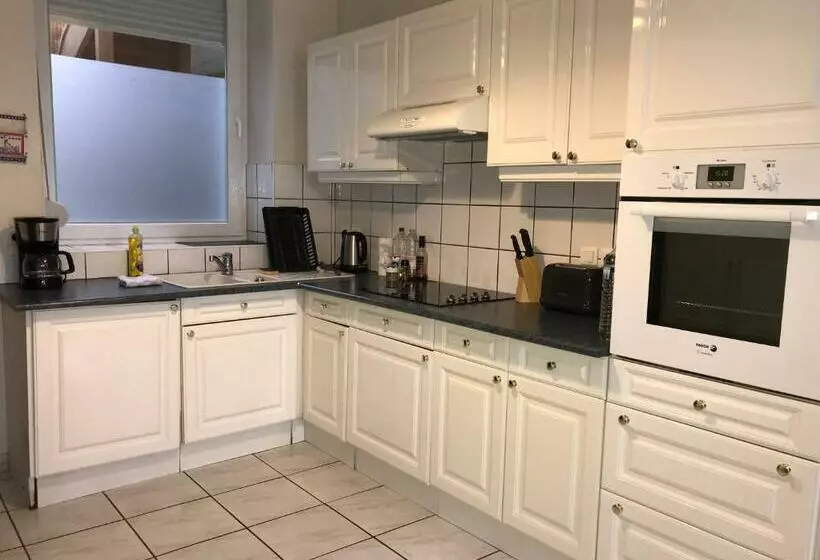 Sympathique Logement En Centre Ville