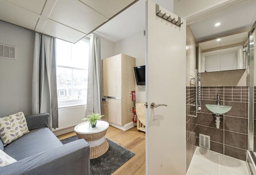 1 Bedroom Clarincarde Apartment