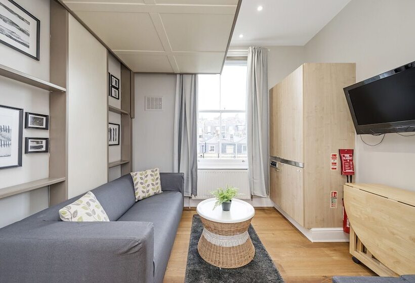 1 Bedroom Clarincarde Apartment