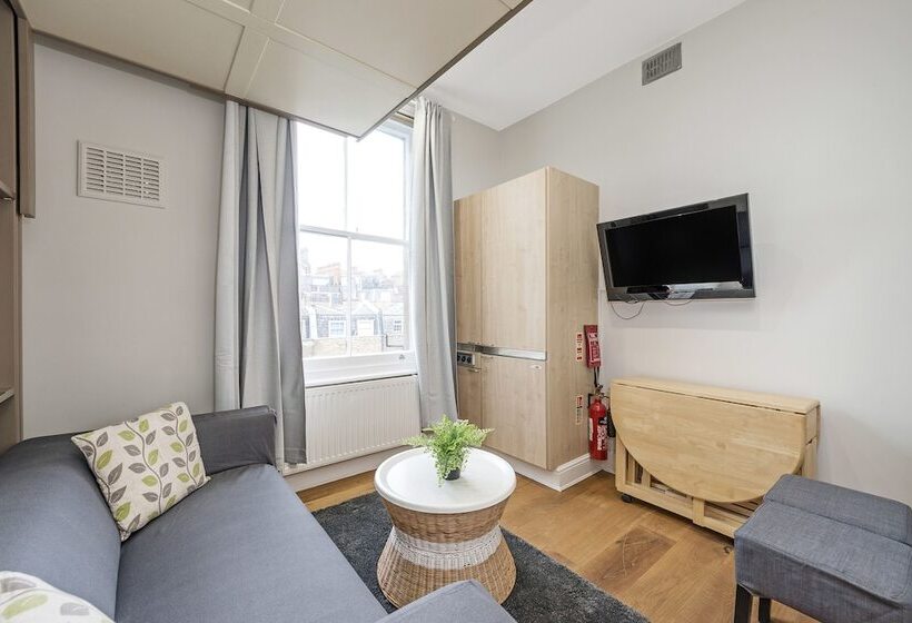 1 Bedroom Clarincarde Apartment