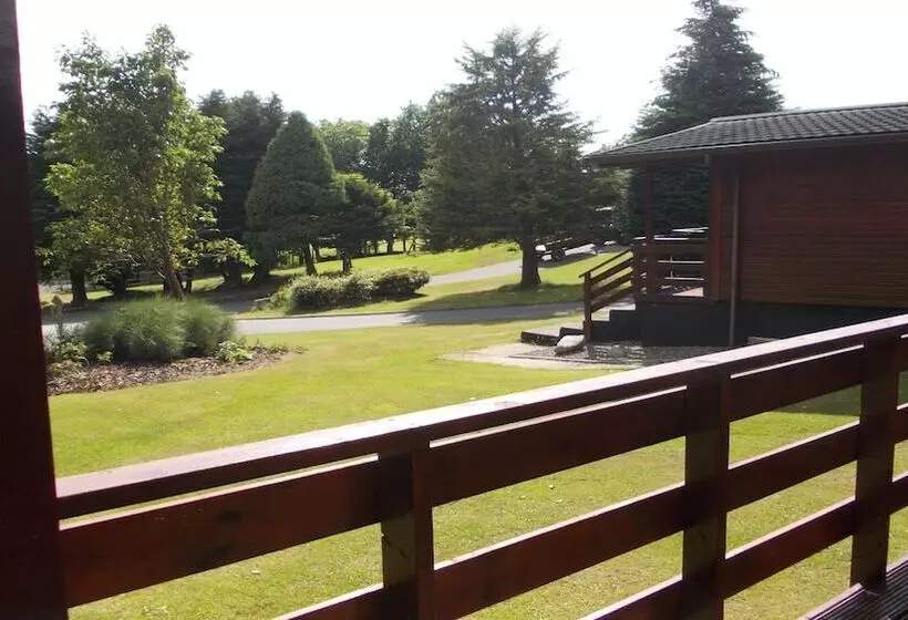 Birch Lodge 13 With Hot Tub