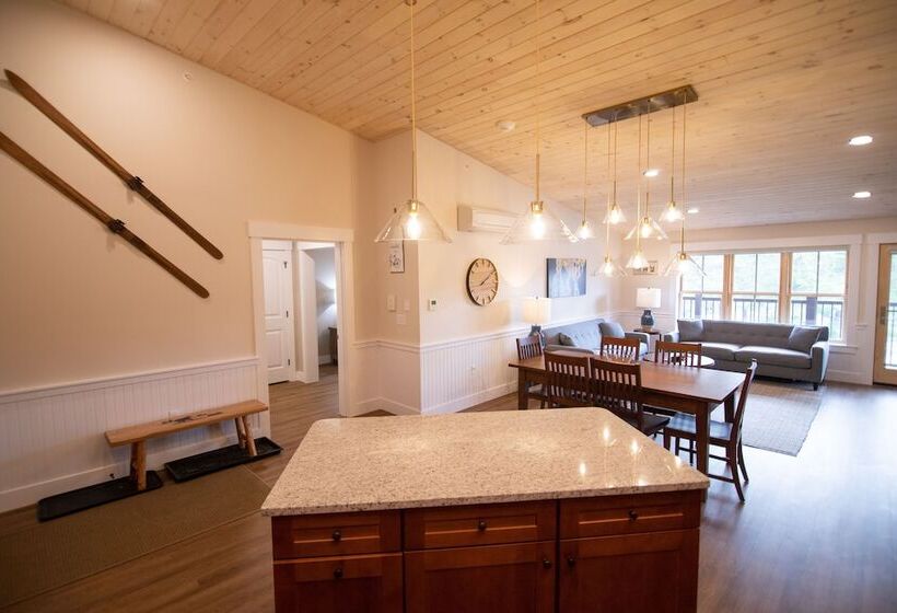 Cranmore Condominium Lodging