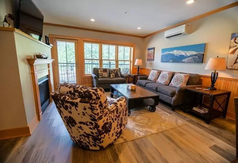 Cranmore Condominium Lodging