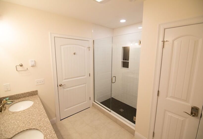 Cranmore Condominium Lodging