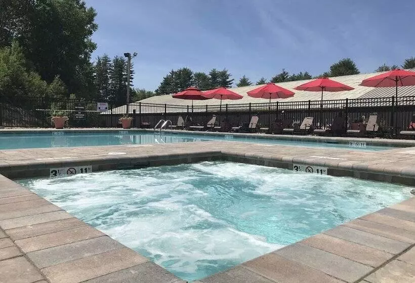 Cranmore Condominium Lodging