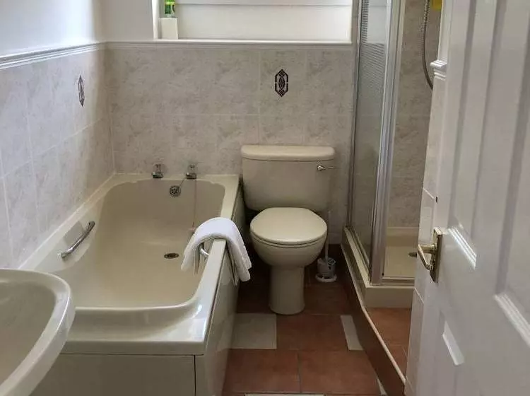 Dysart Sea View Apartment