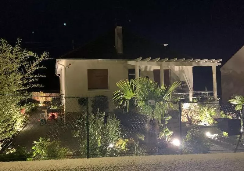 Hotelli Chambre A La Ferte