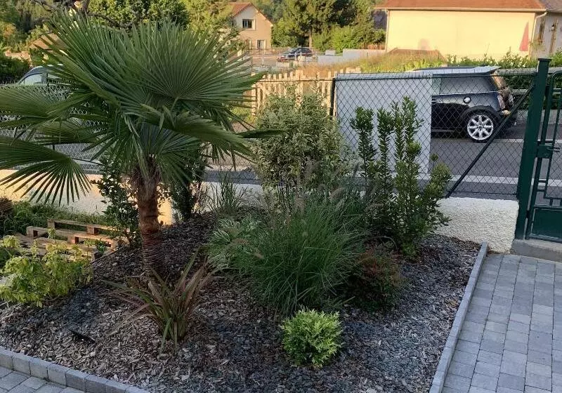 Hotelli Chambre A La Ferte