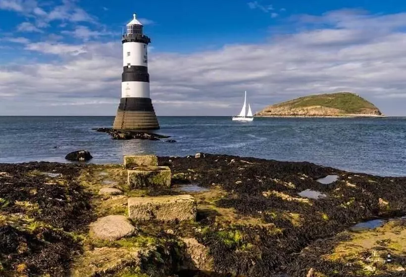 Lon Y Traeth Bed & Breakfast