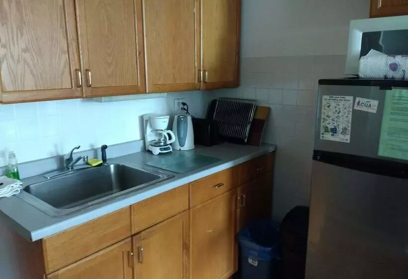 Majatalo Astoria B&b