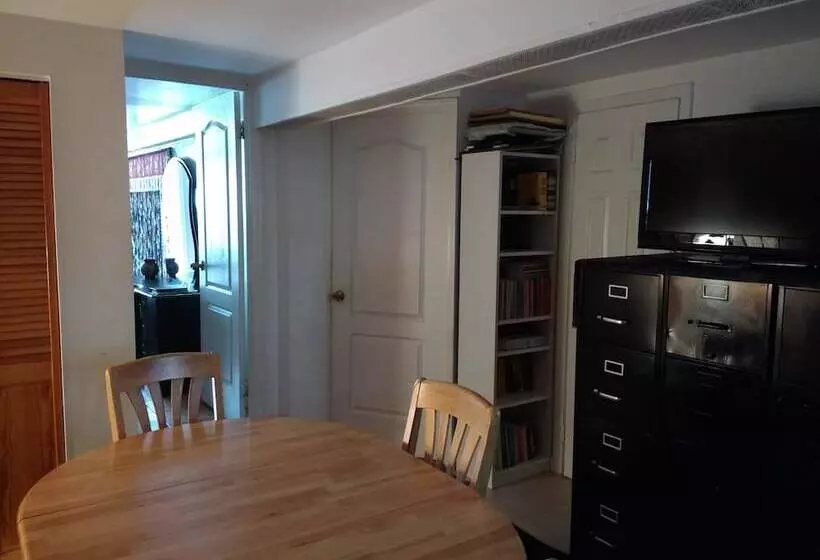 Majatalo Astoria B&b