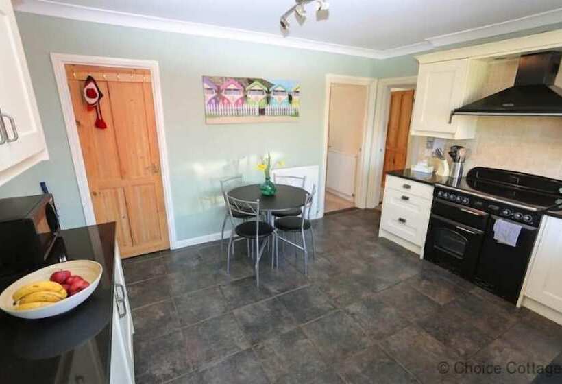 Croyde Bonnicott 3 Bedrooms