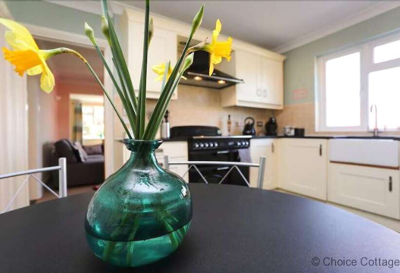 Croyde Bonnicott 3 Bedrooms