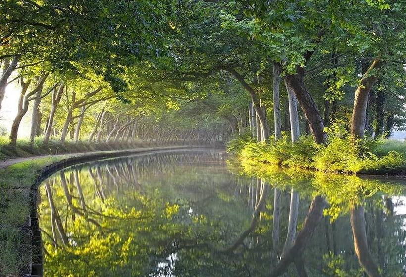 호텔 Barge Beatrice Cruises On The Canal Du Midi