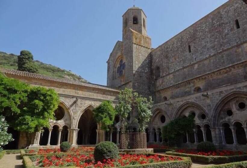 호텔 Barge Beatrice Cruises On The Canal Du Midi