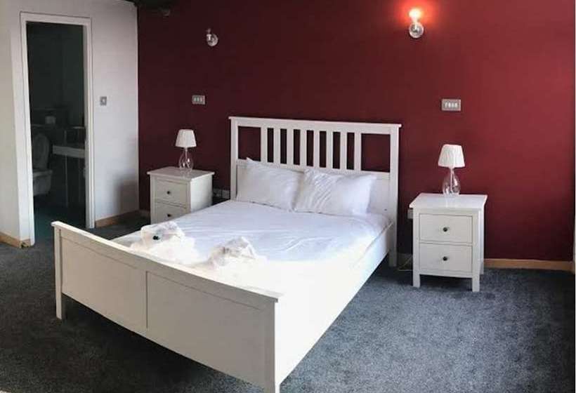 Luxurious City Centre Penthouse