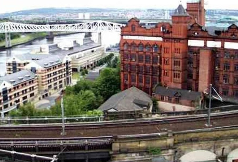 Luxurious City Centre Penthouse