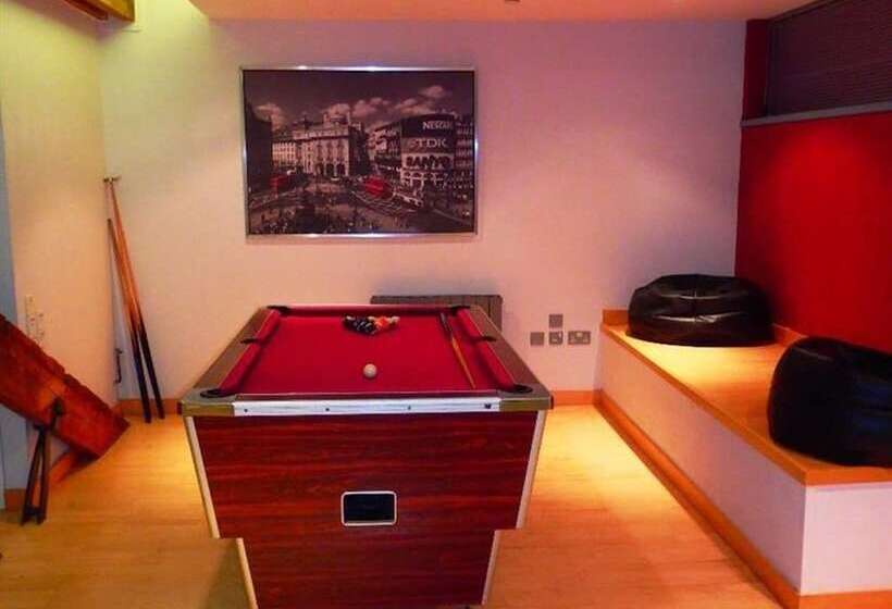 Luxurious City Centre Penthouse