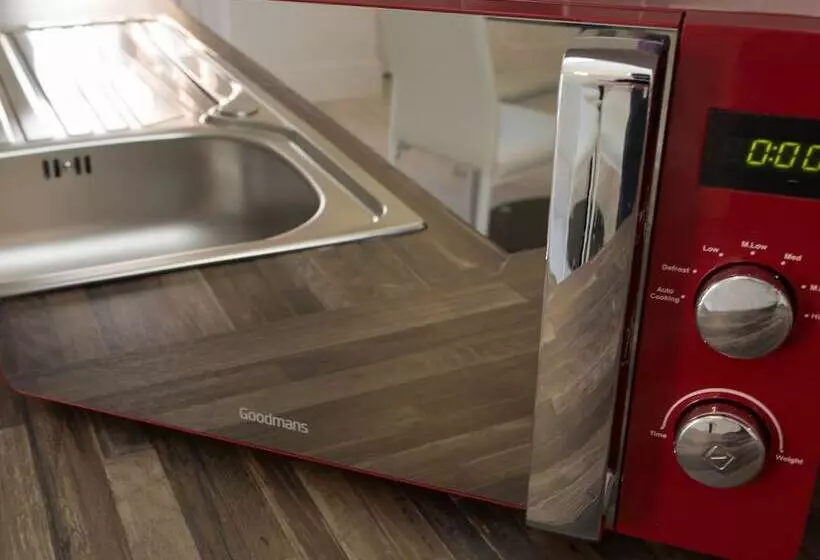 پانسیون Townhouse Plus @ Westminster Street Crewe