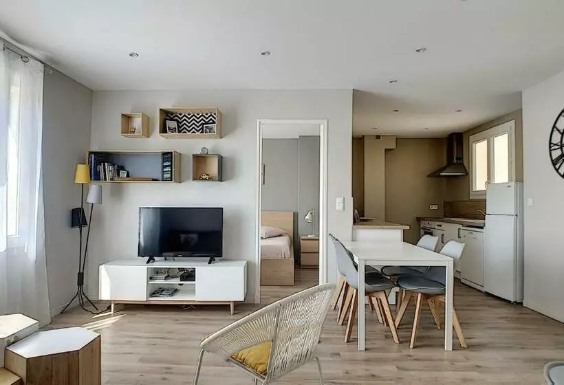 Appartement Moderne De 54 M, 2 Chambres