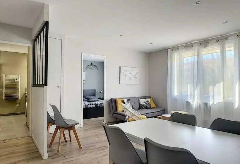 Appartement Moderne De 54 M, 2 Chambres