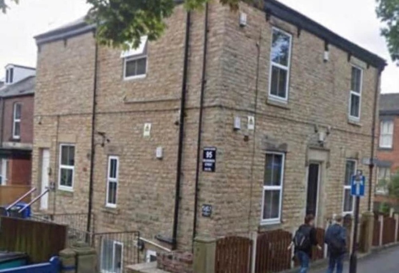 Blueone Serviced Apartments Sandon House