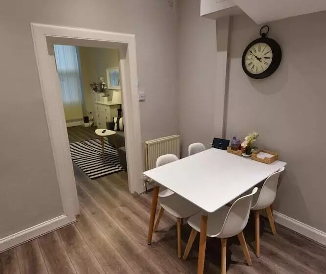 First   Slateford House Apartment