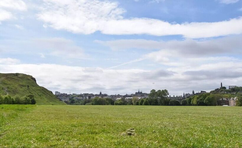 First Slateford House Apartment