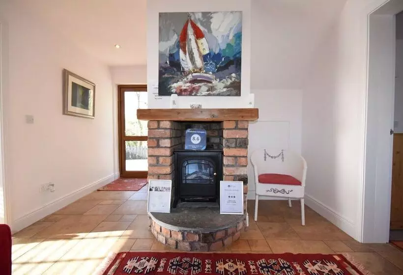 Inishclare Cottages
