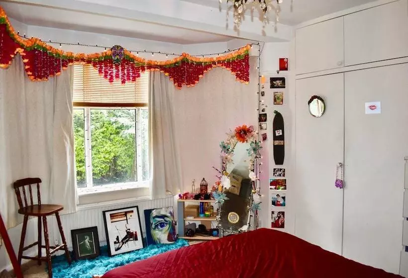 Quirky Brighton Seafront Home