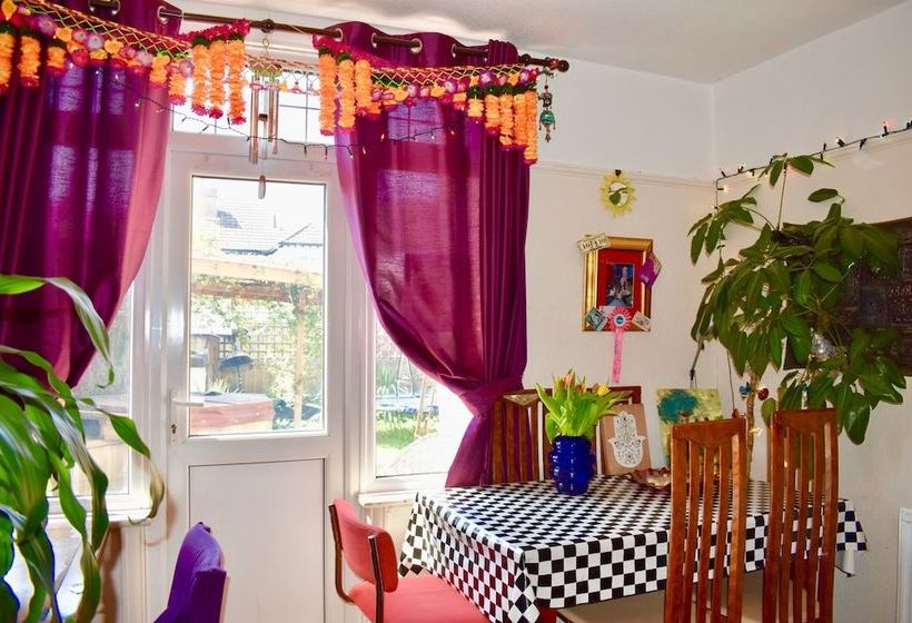 Quirky Brighton Seafront Home