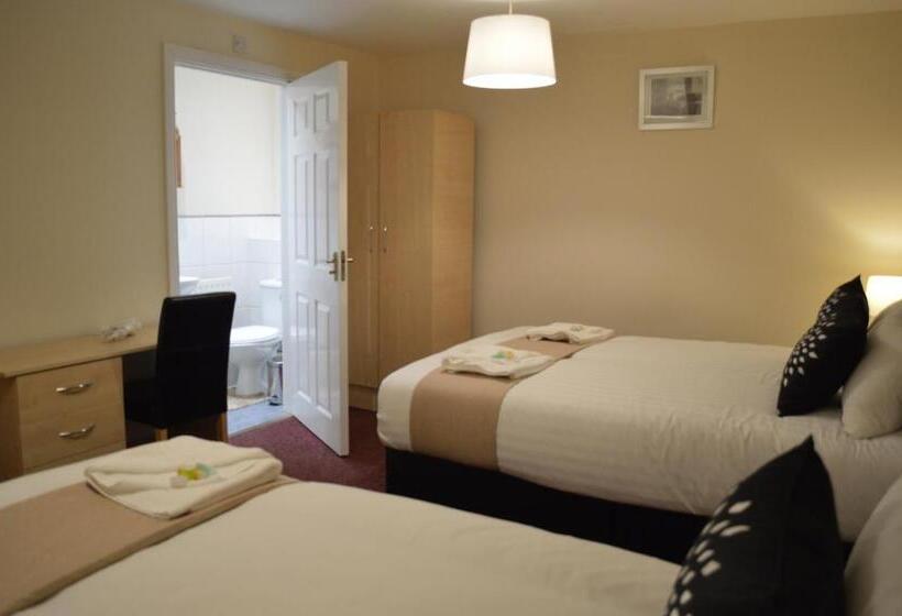 The Townhouse Newcastle