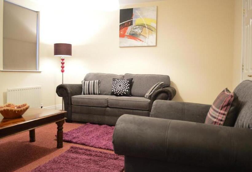 The Townhouse Newcastle