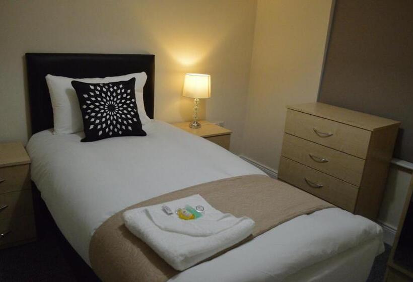 The Townhouse Newcastle