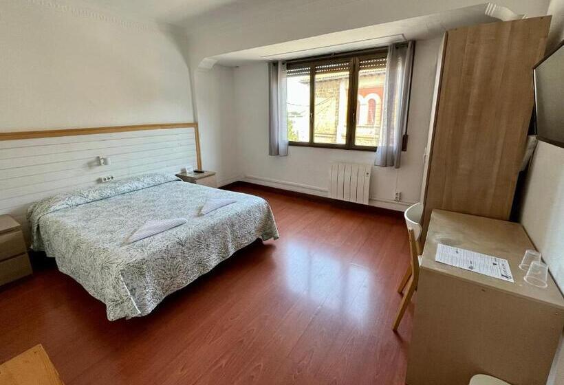 بنسيون Montero Sestao Bilbao