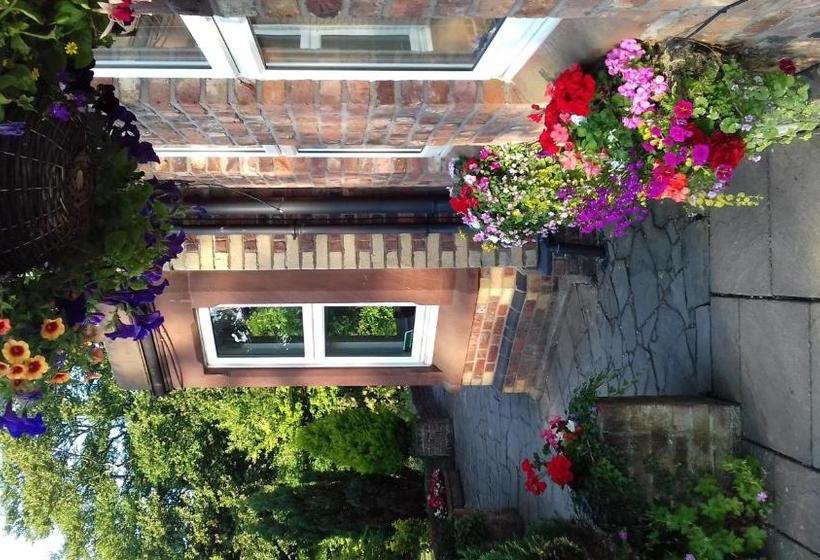 ペンション Peel Hey Guest House