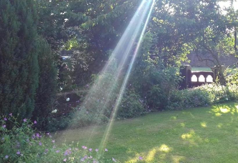 ペンション Peel Hey Guest House