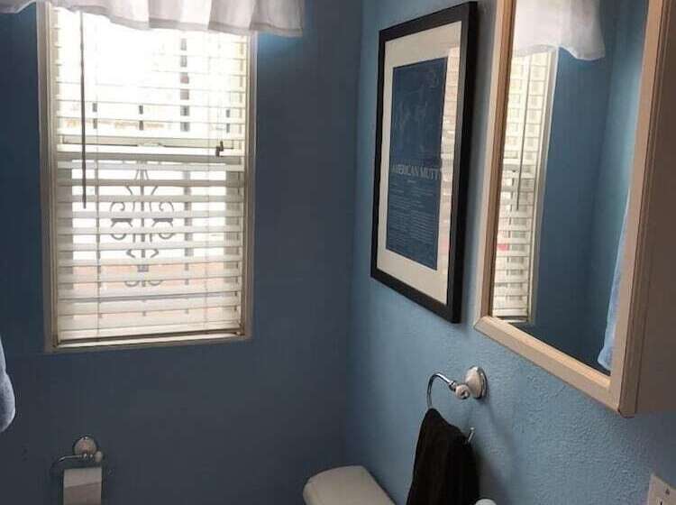 Cannabis Castle Historic Home In Baker District