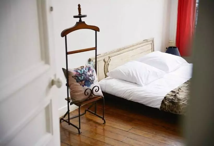 ホテル Appartement Dernier Sous
