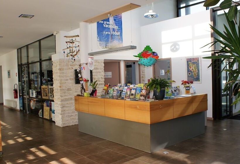 Отель Village Vacances La Martière   Oléron